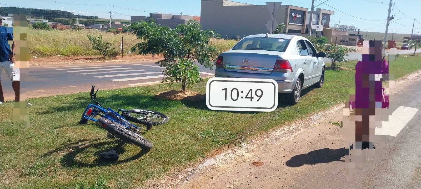 Imagem de compartilhamento para o artigo Adolescente fica ferida em acidente entre bicicleta elétrica e carro em Chapadão do Sul da MS Todo dia